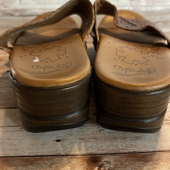 Dansko Woven Leather Sandal 2” Clogs Brown Size 37 NWOB - Picture 10 of 10